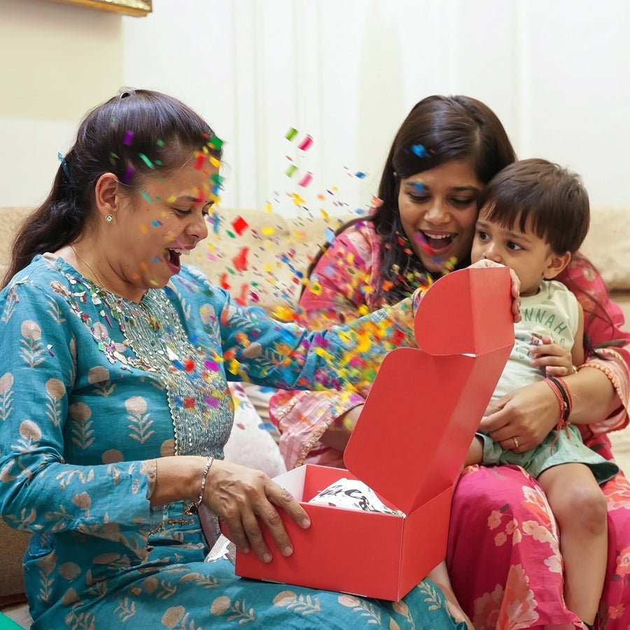 Glitter Hamper for Mom