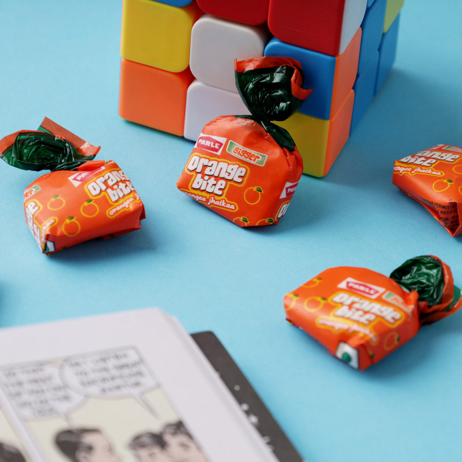 90s Rakhi Hamper