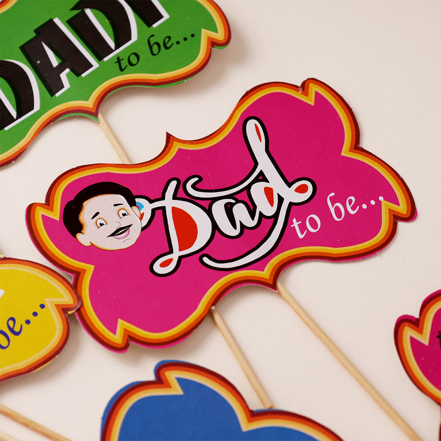 Family-to-be Party Props